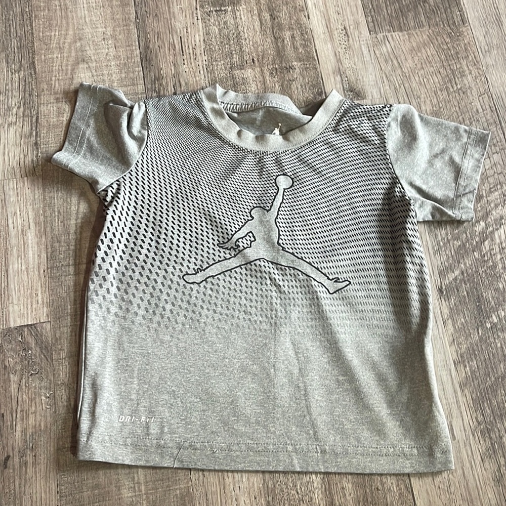 Jordan T shirt